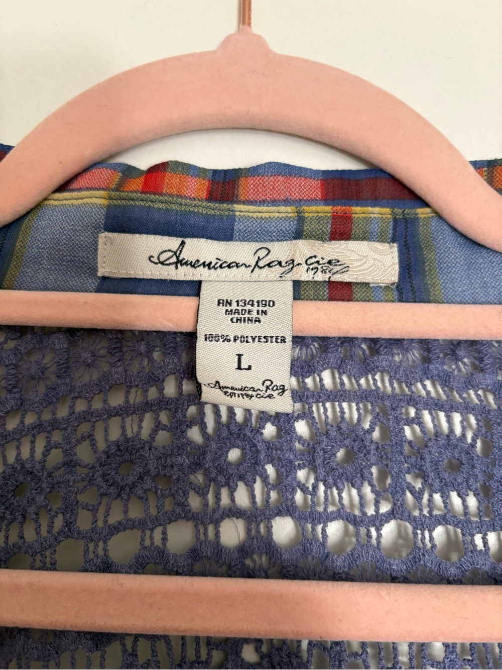 American Rag plaid lightweight blouse. - Picture 5 of 9
